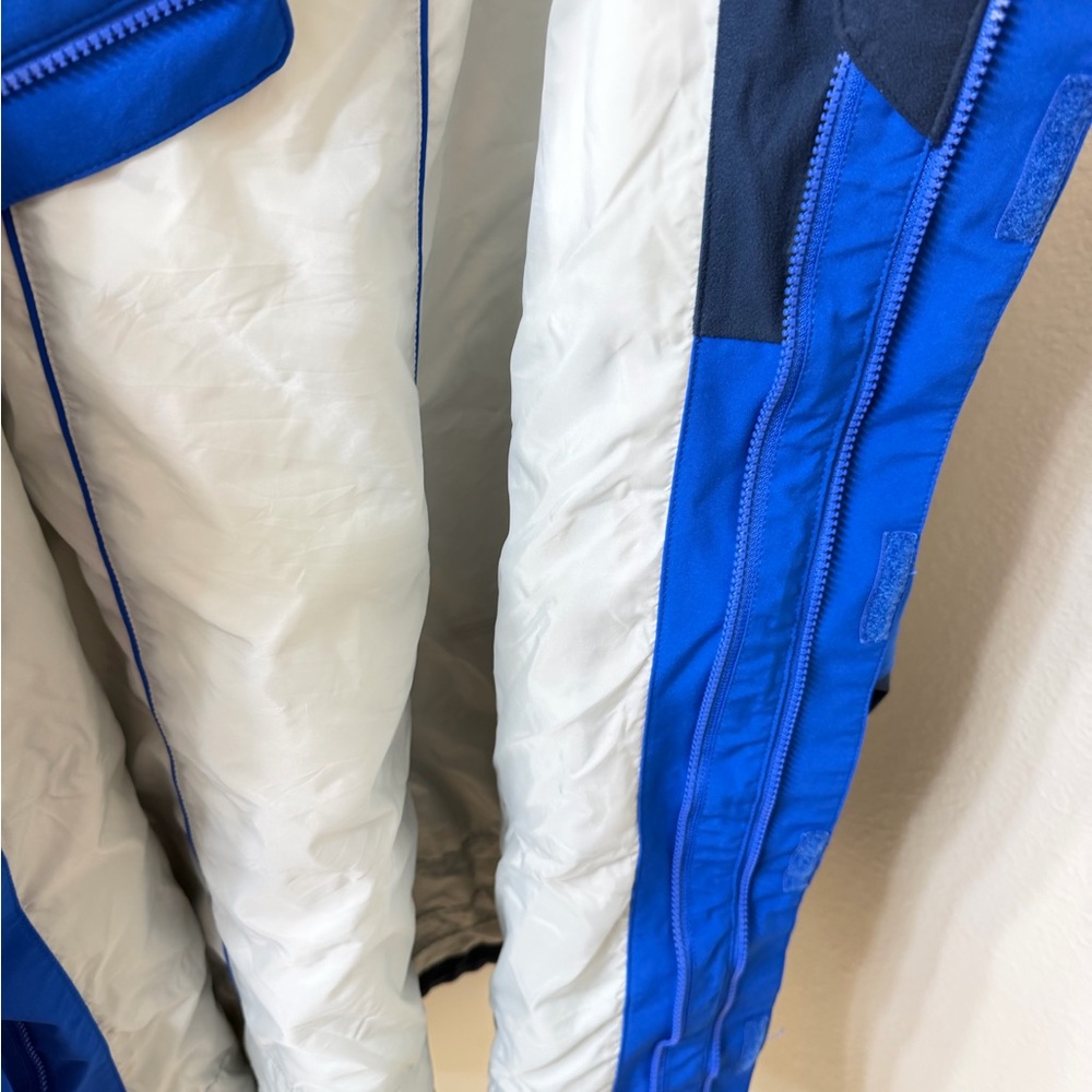 Columbia Blue and Dark Gray Ski Jacket - Picture 10 of 10